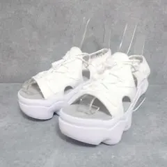 【極美品】NIKE AIRMAX KOKO Sandal 白 24cm 人気