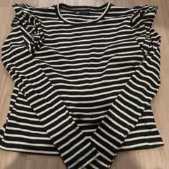 【ZARA】肩フリル　ボーダーニット