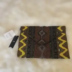 クラッチバック