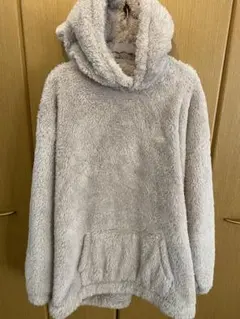 ディズニーリゾート限定⭐︎ミッキーフード付きモコモコパーカー