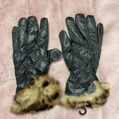 新品未使用手袋ヒョウ柄　ファー黒　5本指　暖かい　冬　おしゃれ可愛いレディースM