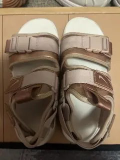 NIKE キャニオン　サンダルのサムネイル