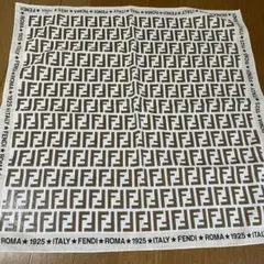 FENDI フェンディ 大判ハンカチ