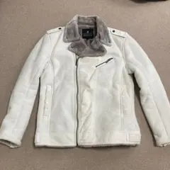 ホワイト フェイクファー ライダースジャケット