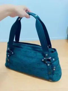 サルヴァトーレ フェラガモ　ガンチーニ　トートバッグ　肩掛け　ブラック　美品