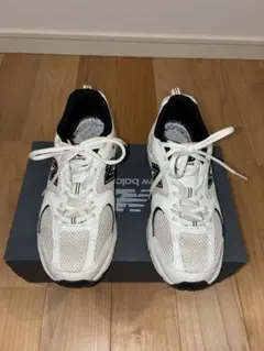 New Balance 530 スニーカーのサムネイル
