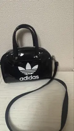 adidas ミニボウリングバッグ 黒