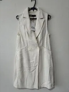 新品未使用！ZARA ノースリーブジャケット