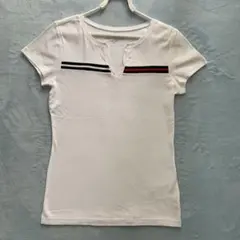 TOMMY HILFIGER Tシャツ　S/P size