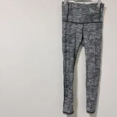 Item thumbnail for item 9c8c91c3-e2cb-4963-aeab-bad08fcd415c