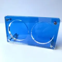 缶バッジ　スタンド　ブルー
