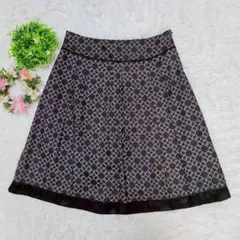 【リフレクト】 膝丈スカート フレア 総柄 裏地付き （M） 美品 大人可愛い