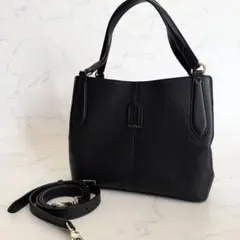 ☆未使用級☆ フルラ　ショルダーバッグ ダフネ ハンドバッグ 2way 黒 現行