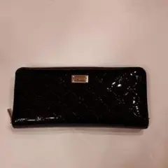 CECIL McBEEのサムネイル