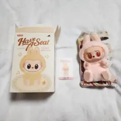 ポップマート　ラブブ　ハブアシート　DADA