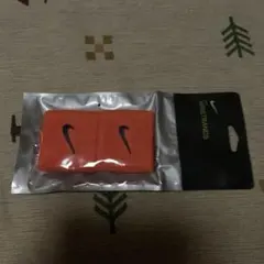 Nike リストバンド オレンジ 2個入り