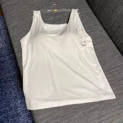 ユニクロ　エアリズム　ブラタンクトップ　XLサイズ ホワイト　新品✨未着用