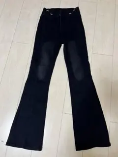 新品　フレアパンツ　Sサイズ