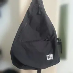 9/26までの出品】GAP ボディバッグ ショルダーバッグ ワンショルダー