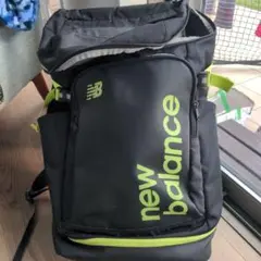 New Balance バックパック 黒/黄緑