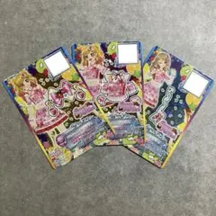 アイカツカード　虹野ゆめ　香澄真昼　フレッシュストロベリーコーデ3枚セット