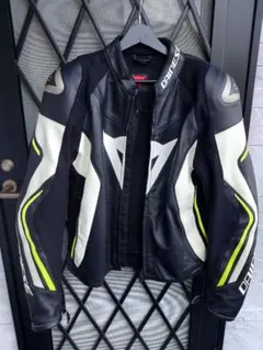 AVRO 4 レザー ジャケット サーモインナー ダイネーゼ 46 未使用