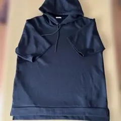 GU ブラック フード付き 半袖 パーカー