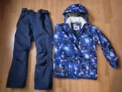 子ども用スキーウェア（サイズ調整付き）