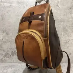 美品 ペニッシュミント リュック レザー 本革 バイカラー 茶