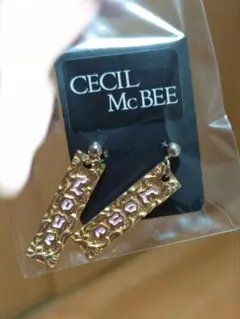 【新品】CECIL McBEE LOVE POP ピアスのサムネイル