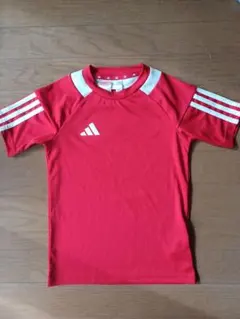 キズadidas レッドショートスリーブシャツ 130cm