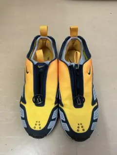 NIKE ナイキ エアマックス SNDR サンダーマックス スニーカー