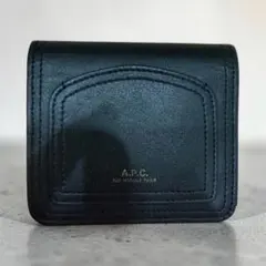 2026年最新】APC アーペーセー 二つ折り財布の人気アイテム - メルカリ
