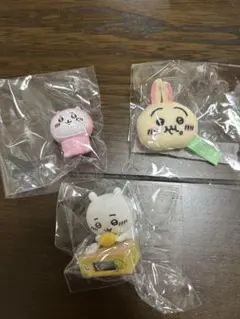 美品ちいかわ グッズ 3点セット（ダンボールウォッチ2/うさぎ/ミニフィギュア）のサムネイル