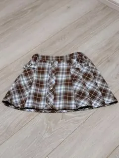 130cm 茶色と白のチェック柄フレアスカート