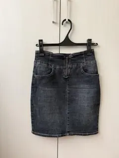 CECIL McBEE ダークデニム タイトスカート