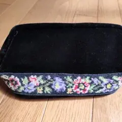 シェニョール織ポーチ