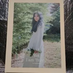Yes, I am Tzuyu. 1st Photobook