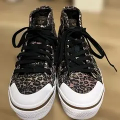 豹柄　adidasスニーカー