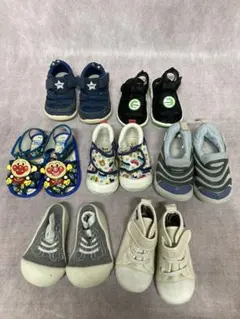 キッズシューズセット（多種デザイン）