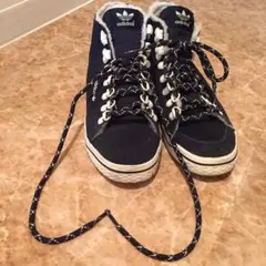 送料込☆アディダス ハイカット スニーカー