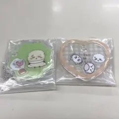 ちいかわ　きゃらシャカチャームグミ　ラッコ、ラッコくりまんじゅうシーサーリボン