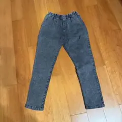 マーキーズ　ストレッチブラックデニム　140.のサムネイル