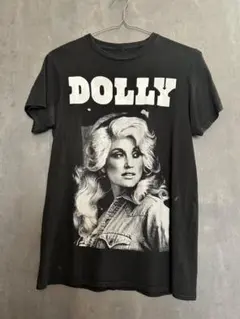 DOLLY グラフィックTシャツ ブラック
