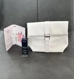 ディオール　2026ノベルティポーチ白