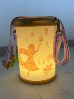 新品未使用ディズニー ラプンツェル パスカル ポップコーンバケット Disneyのサムネイル