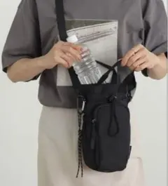 ALTROSE ペットボトルホルダー　ショルダーバッグ　ブラック