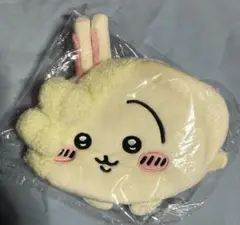 値下げ！ ちいかわ うさぎ CW ダイカットポーチ