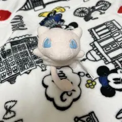 ポケットモンスター　ポケモンセンター　ミュウ　ぬいぐるみ　マスコット