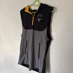 ア*ン様 Under Armour HeatGear フード付きタンクトップ M